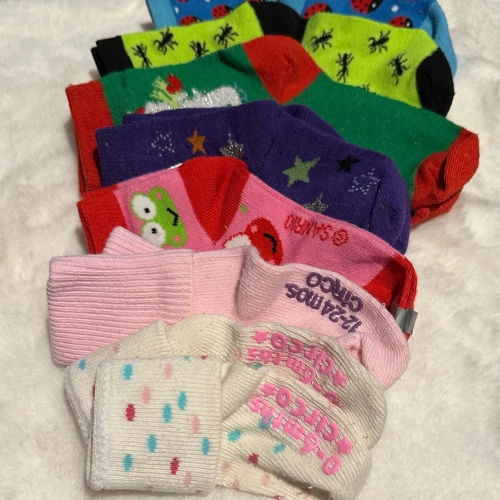 Bundle of 8 Fun & Playful Kids Socks Collection